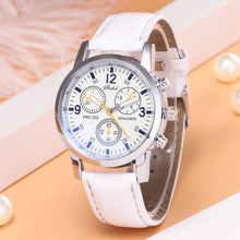 Low Price Hot Sale Classic Men Watches Men Sports Watches Blue Dial Leather Band Quartz Wristwatches Male Clock Reloj Hombre