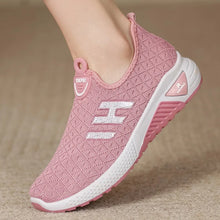 Hot Sale breathable women Sport shoes Men Running shoes Outdoor Summer Sneakers  Walking Shoes